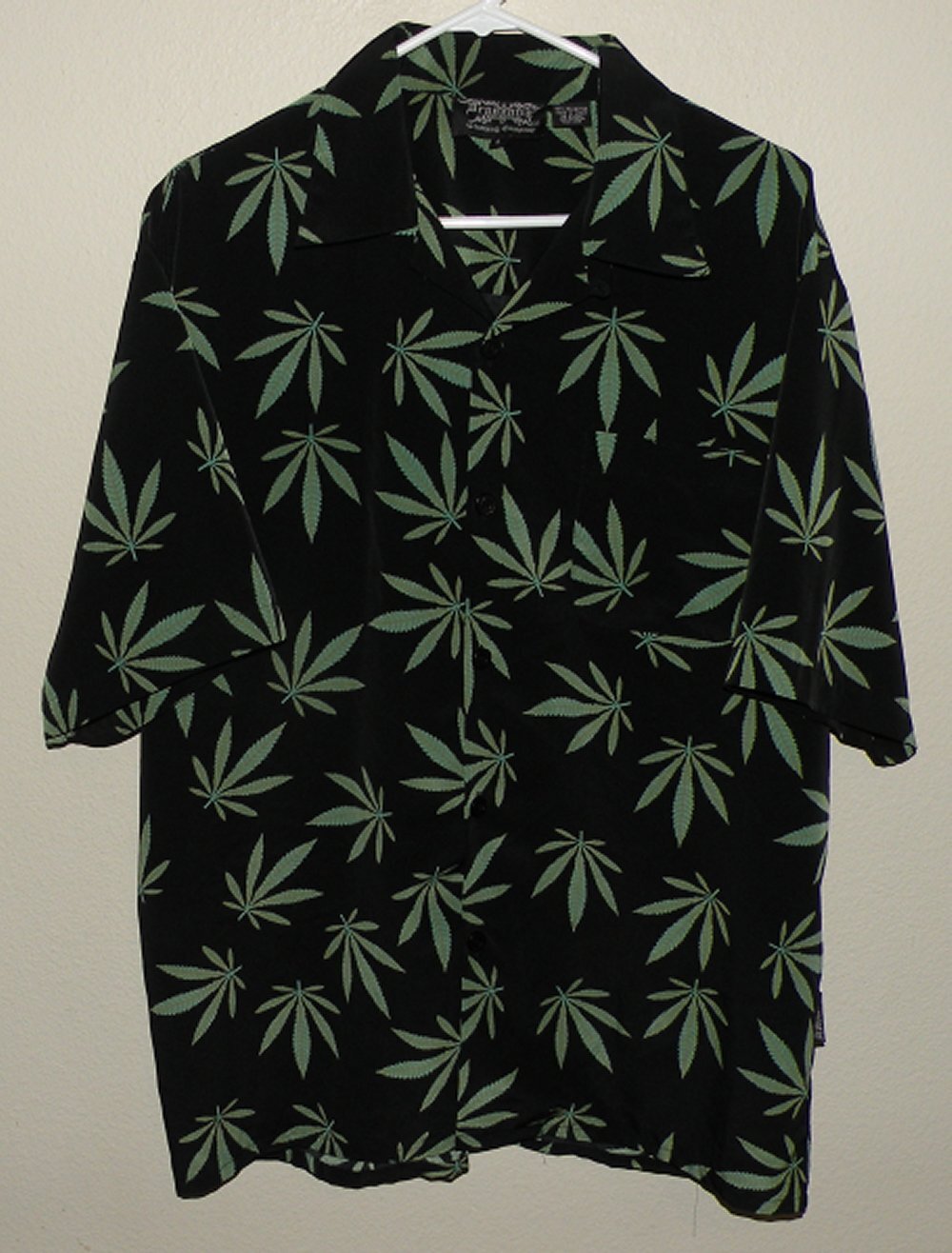 Dragonfly Men’s Large SS Button Shirt Black W/ Marijuana Weed Plants Loop Collar